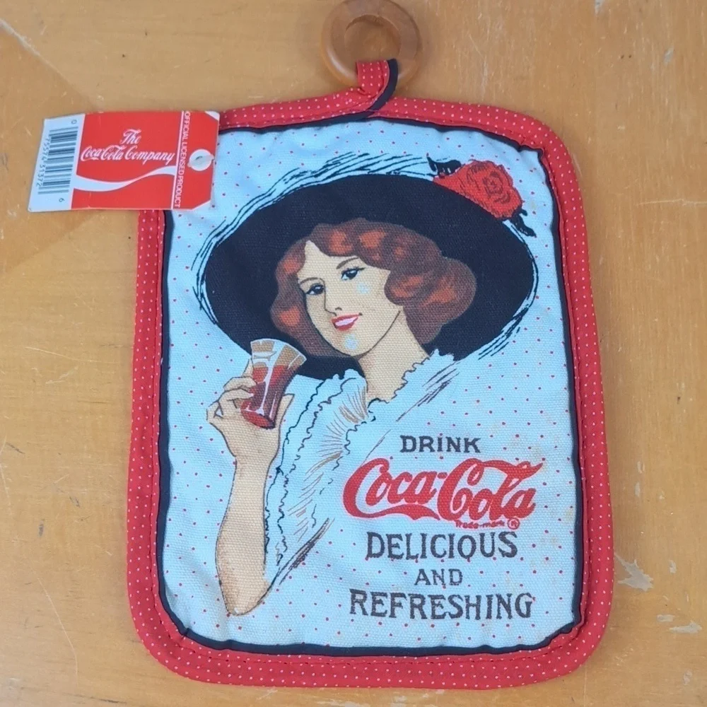 Vintage 1984 Coca-Cola official licensed set of 2 red & white w tags pot holders